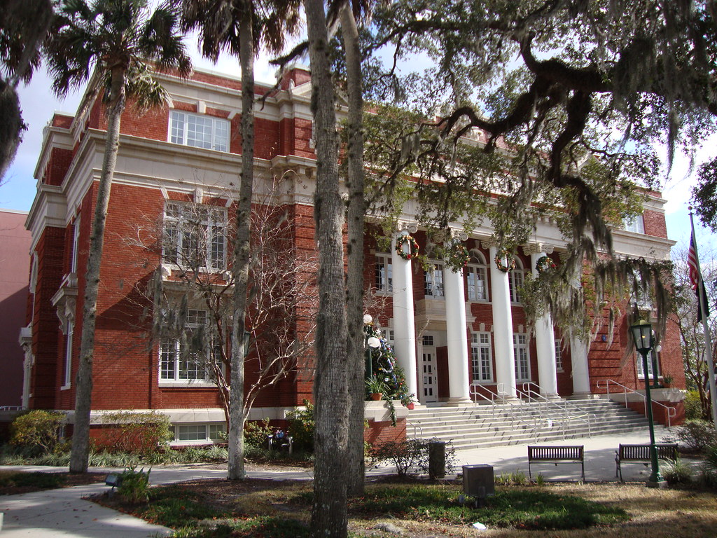 Hernando court house sellingspringhill com